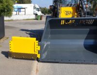 Klaffskopa Flexwing - fäste Stora BM, volym 3500 liter, totalbredd 4590 mm, 1200 kg - Bild 3