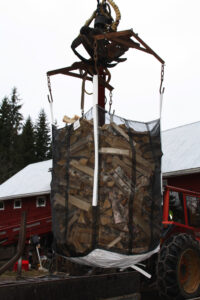 Vedsäck med bottentömning - 1500 liter, antal 10 st, UV-skyddad, lyftöglor upptill & stängbart lock - Bild 6
